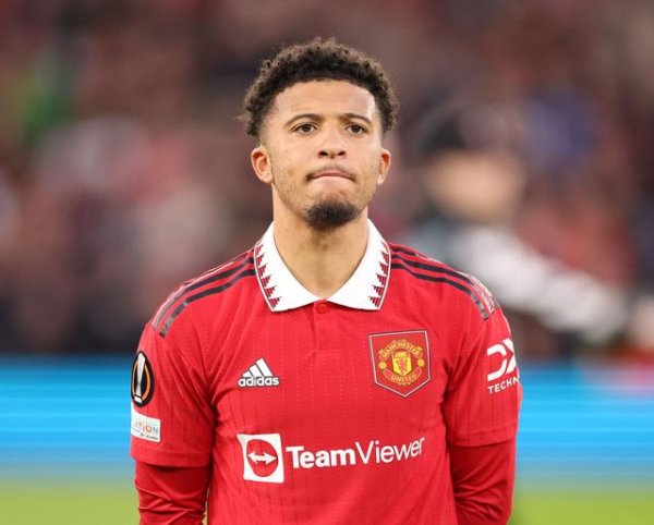 Mức lương hàng tuần cao tới 300.000 bảng! Phương tiện truyền thông Anh: Nếu Manchester United cảm th