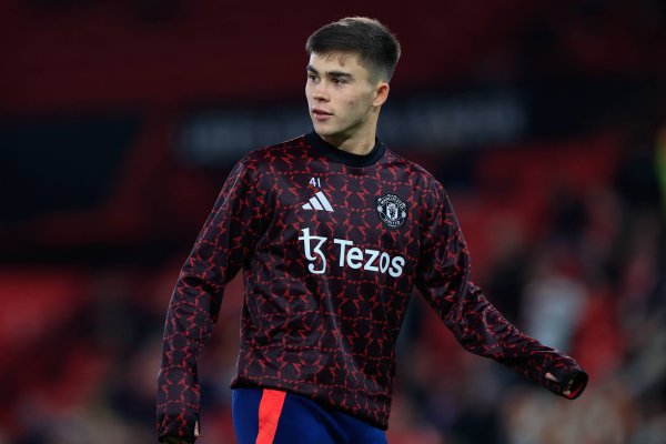 TA Reporter: Manchester United sẽ cho mượn AMA của Thanh niên Huấn luyện, anh ấy sẽ không đến Hoa Kỳ