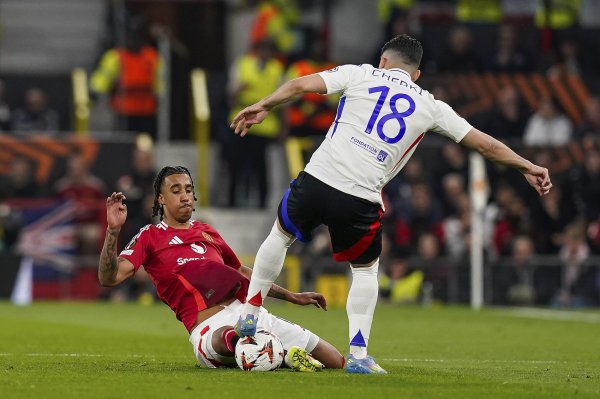 Ferdinand: Yoro có tiềm năng lớn, nếu không các đội như Real Madrid sẽ không cố gắng ký hợp đồng với